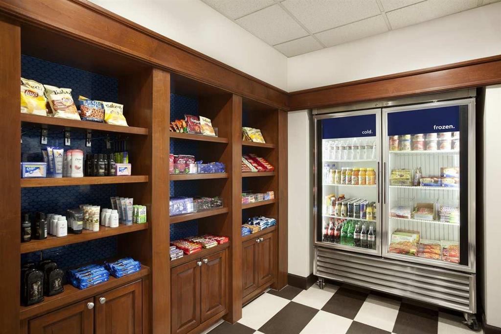 Hampton Inn & Suites Houston-Westchase Room photo
